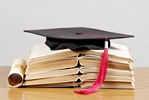 71-latek wiecznym studentem [© patrykstanisz - Fotolia.com]