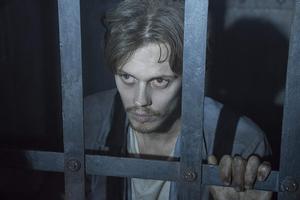 Castle Rock: Bill Skarsgård nie wie jak si nazywa [Bill Skarsgård fot. Hulu]