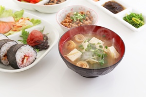 Chcesz y duej? Zapewni ci to japoska dieta [© suna - Fotolia.com]