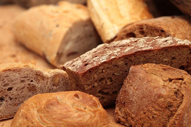 Chleb pomoże uchronić się przed chorobami serca? [fot. Sabine Schulte from Pixabay]