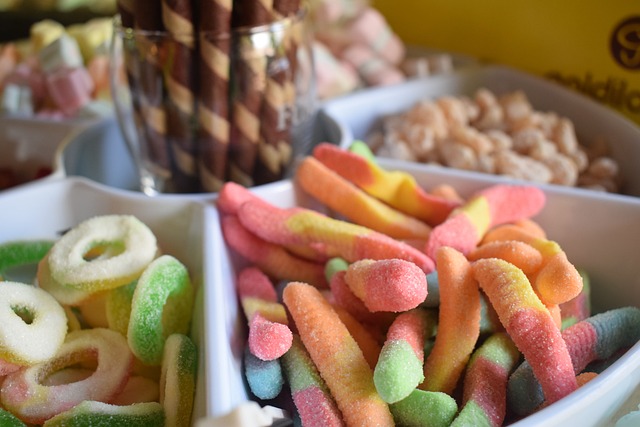Cukier nie ma szkodliwego wpływu, gdy jemy go w czasie naszej największej aktywności  [fot. Total Shape from Pixabay]
