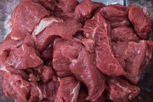 Czerwone mięso sprzyja rozwojowi cukrzycy [fot. Hanna from Pixabay]
