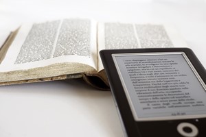 Czytnik e-bookw: na co zwrci uwag przy zakupie? [© digitaldictator - Fotolia.com]