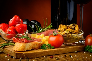 Dieta rdziemnomorska zapewni zdrowszy umys na staro [© draghicich - Fotolia.com]