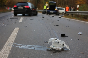 Dwie trzecie Polakw ma dowiadczenia zwizane z wypadkiem drogowym [Fot. Luftbildfotograf - Fotolia.com]