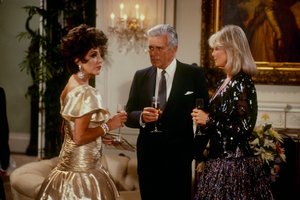 Joan Collins, John Forsythe i Linda Evans fot. ABC