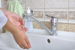 Escherichia coli? Umywam ręce! [© Emir Jamak - Fotolia.com]