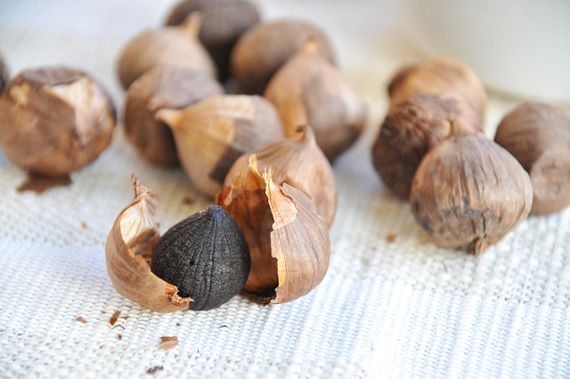 Fermentowany czarny czosnek moe pomc w walce z rakiem prostaty [fot. Capucine from Pixabay]