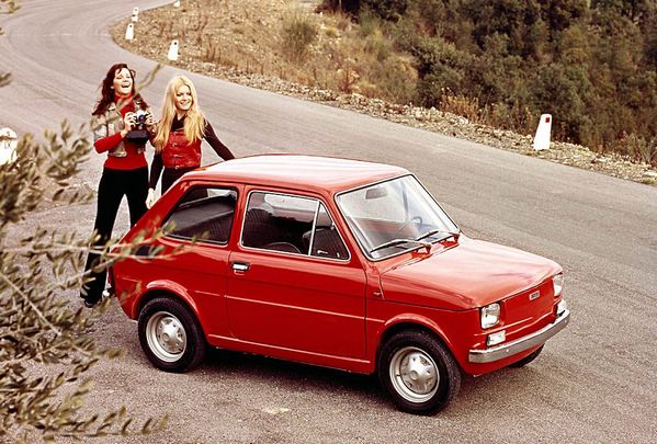 Fiat 126p Maluch 40 lat minęło www.zycie.senior.pl