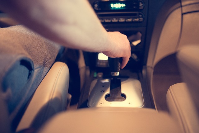 Hipoglikemia podczas prowadzenia samochodu - nowy sposób wczesnego ostrzegania [fot. Michal Jarmoluk from Pixabay]