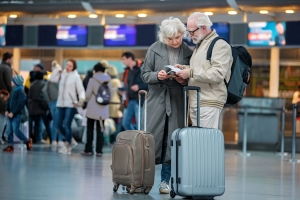 Jak podrowa tanio i komfortowo? [Fot. YakobchukOlena - Fotolia.com]