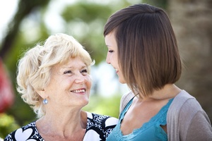 Jak zadba o jako rozmowy ze starszym pokoleniem? [© Ferrante Pietro - Fotolia.com]