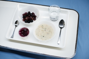 Jedzenie szpitalne: mae porcje, przeterminowane produkty [Fot. Rawpixel.com - Fotolia.com]