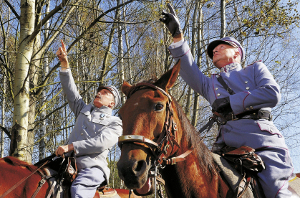 Jerzy Hoffman odkamuje histori [Daniel Olbrychski i Bogusaw Linda fot. Krzysztof Wojciechowski/Forum Film]