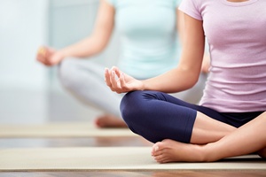 Joga pomocna u pacjentek z rakiem piersi [© Deklofenak - Fotolia.com]