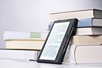 Kampania spoeczna „Biae kruki na e-booki” [© Eisenhans - Fotolia.com]