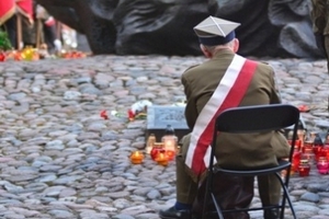 Konkurs na wsparcie onierzy biorcych udzia w Powstaniu Warszawskim [fot. um.warszawa.pl]