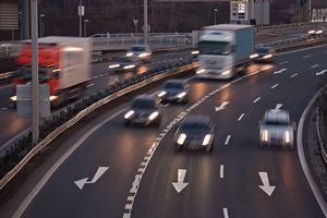 Mieszkasz przy autostradzie? Moesz mie problemy z nadcinieniem [© jarous - Fotolia.com]