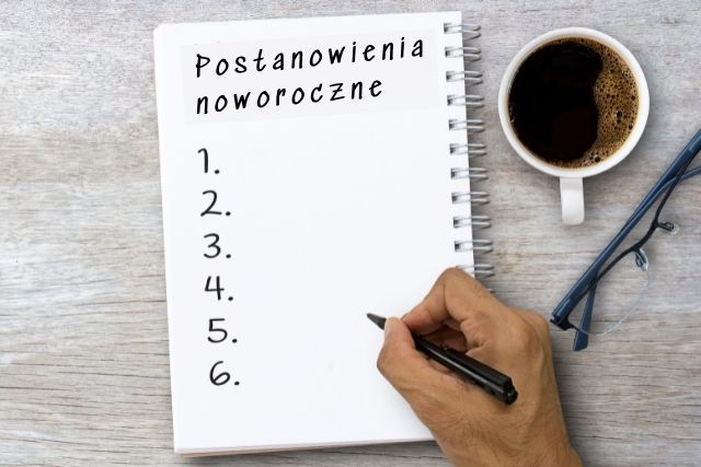 Min pierwszy miesic 2022 roku - jak tam postanowienia noworoczne? [fot. collage Senior.pl / Canva]