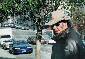 Neil Young na trzewo [Neil Young fot. Warner Music Poland]