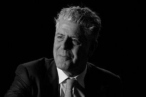 Nie yje Anthony Bourdain [Anthony Bourdain, fot. Peabody Awards, CC BY 2.0, Wikimedia Commons]