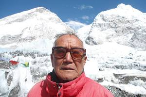 Nowy rekordzista niezagroony: 81-latek rezygnuje ze zdobycia Mount Everest [Min Bahadur Sherchan, fot. FB]