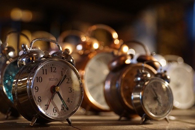 O której godzinie najlepiej iść spać, by zadbać o układ krążenia [fot. Markus Kammermann from Pixabay]