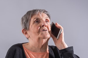 Oszuci zagraaj bezpieczestwu Seniorw [© thodonal - Fotolia.com]