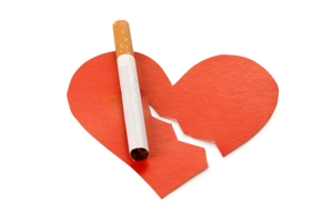 Palisz papierosy? Zwikszasz ryzyko mierci z powodu choroby serca [Fot. Nikoaj Grigoriew - Fotolia.com]