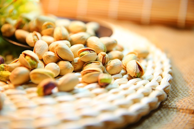 Pistacje obniaj tzw. zy cholesterol [fot. sunnysun0804 from Pixabay]