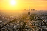 Polacy chc lata. Najchtniej do Parya [© Beboy - Fotolia.com]