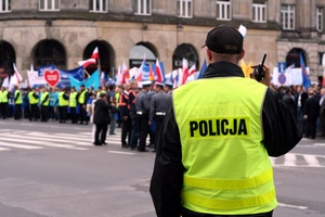 Polacy przewiduj protesty spoeczne [© Bart Kwieciszewski - Fotolia.com]