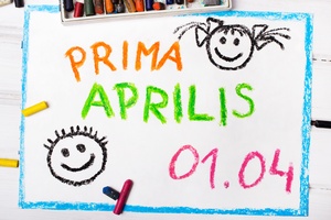 Prima Aprilis - 1 kwietnia mona kama [© czarny_bez - Fotolia.com]