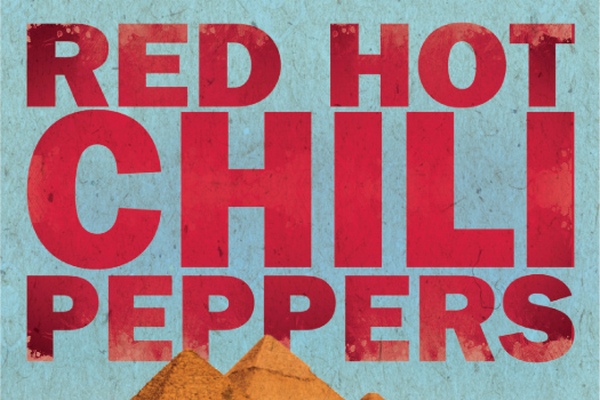 Red Hot Chili Peppers zagraj pod piramidami w Gizie