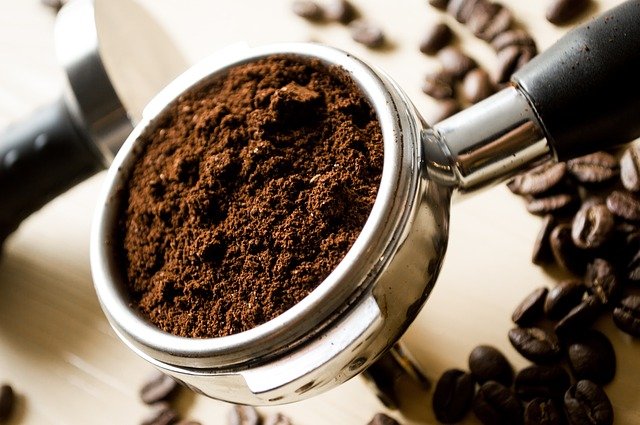 Skuteczne odchudzanie - mocna kawa przed treningiem [fot. Elias Shariff Falla Mardini from Pixabay]
