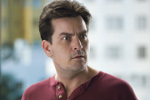 Spokojniejszy Charlie Sheen [Charlie Sheen fot. Forum Film]