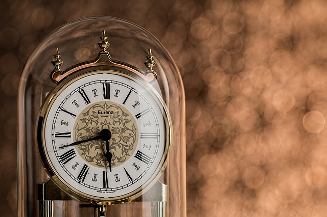 Starzenie się - można monitorować zegar biologiczny [fot. Steve Buissinne from Pixabay]