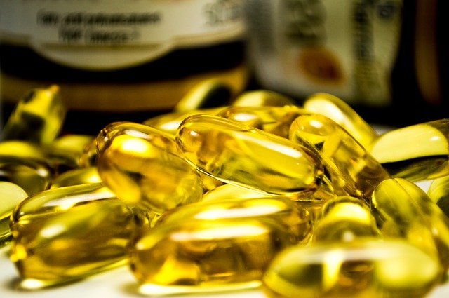 Suplementy z witaminą D pomogą uchronić się przed demencją [fot. Elias Shariff Falla Mardini from Pixabay]
