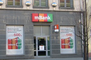 UOKiK: mBank musi odda pienidze [mBank, fot. Henryk Borawski, CC BY-SA 4.0, Wikimedia Commons]