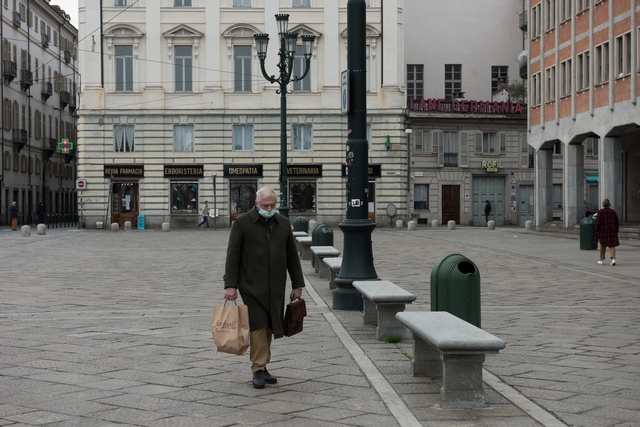 Udar - ryzyko jest najwiksze u seniorw w trzy dni po diagnozie COVID-19 [fot. PxHere]