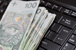 Uwaga na oferty poyczek i pomocy finansowej w sieci [© whitelook - Fotolia.com]