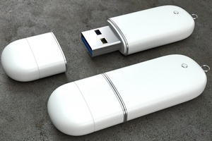 Uwaga na pendrive. Zoliwe oprogramowanie niszczy dane [© marcing1987 - Fotolia.com]