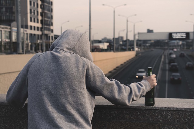 Uzależnienie od alkoholu - jak skutecznie pomóc [fot. pixabay.com]