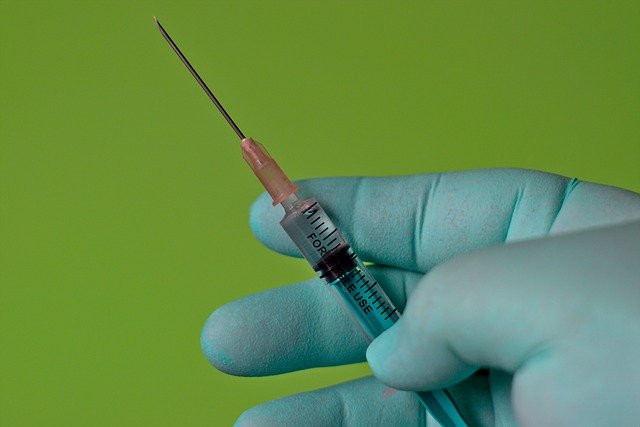 W Oxfordzie testowana jest szczepionka przeciw HIV [fot. Vinzenz Lorenz M from Pixabay]