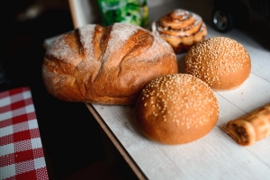 Wglowodanowe szalestwo. Czy od chleba si tyje? [Fot. Aleksey Zakharov - Fotolia.com]