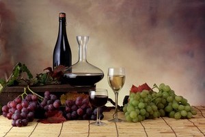 Wino wspomaga odchudzanie?  [© Studio Gi - Fotolia.com]