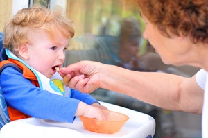 Wnuk-niejadek: jak zachci dziecko do jedzenia warzyw? [© Lucian Milasan - Fotolia.com]