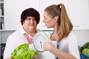 Wymiewanie otyych sprzyja przybieraniu przez nich na wadze [fot. Jeanette Dietl - Fotolia.com]