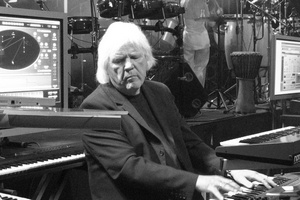 Zmar Edgar Froese, zaoyciel Tangerine Dream [Tangerine Dream, fot. Ralf Roletschek, GFDL, Wikimedia Commons]